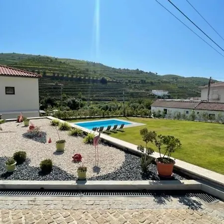 Avec Piscine Dans La Region Du Douro * Loureiro (Vila Real)