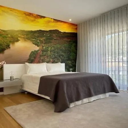 Avec Piscine Dans La Region Du Douro *